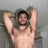 vitorhenriquer from onlyfans
